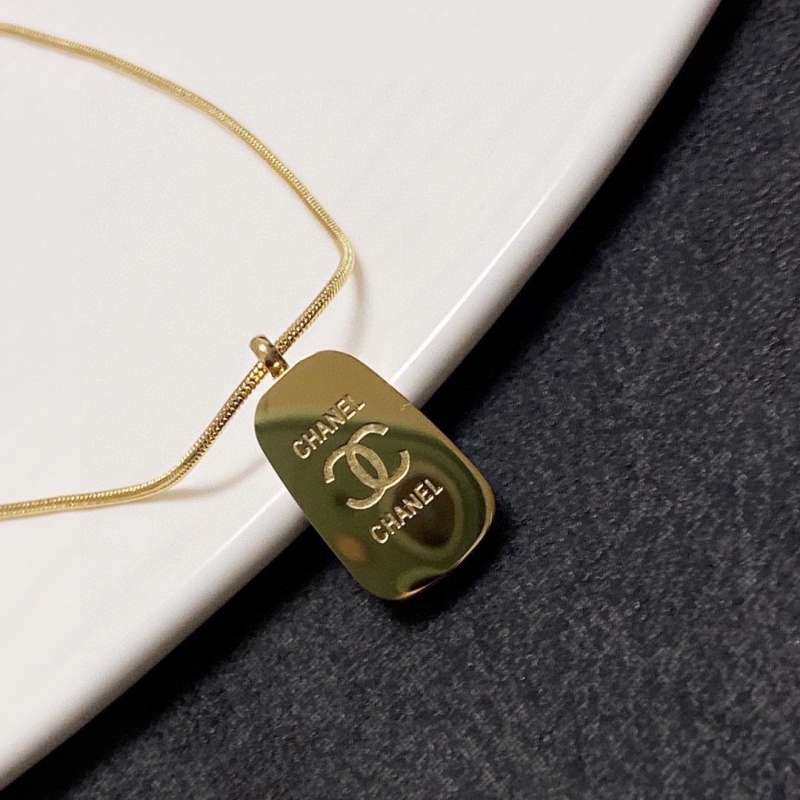 Ch**el necklaces